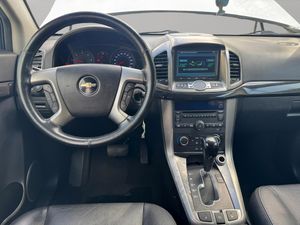 Chevrolet Captiva LTZ 2.2 VCDI 184 CV AWD Aut. - Foto 21