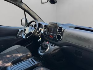 Peugeot Partner Active 1.2 PureTech 81KW 110CV - Foto 9