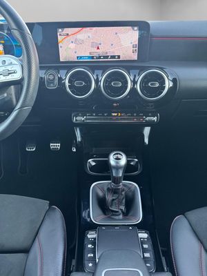 Mercedes Clase A A 180 d Sedán - Foto 17