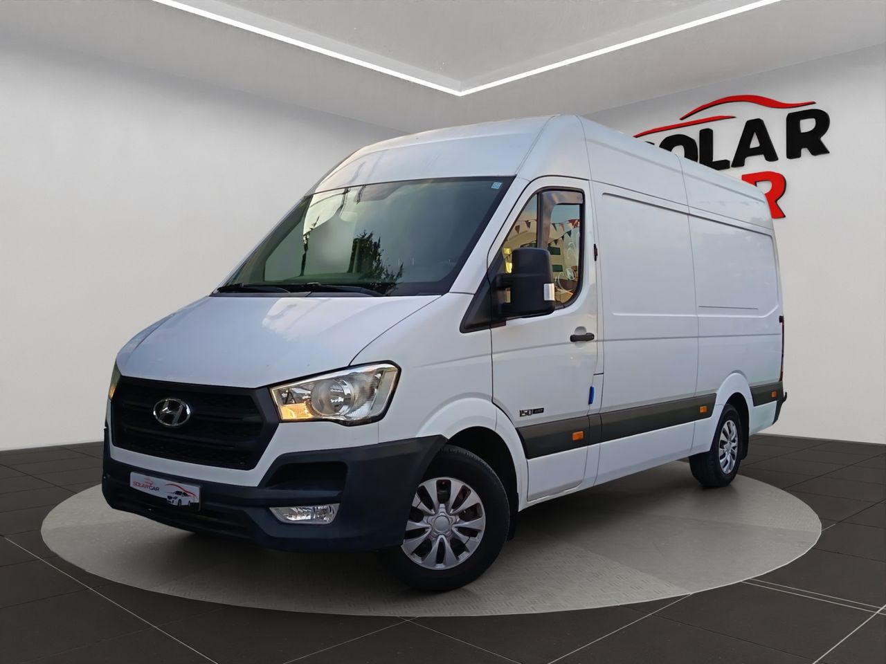 Hyundai H350 2.5 CRDi 110kW 150CV 6.2m Essence - Foto 1