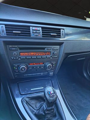 BMW Serie 3 318d Berlina - Foto 15