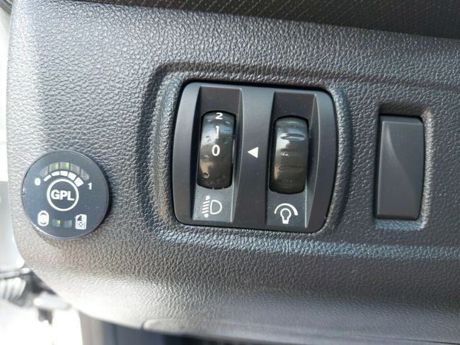 Renault Clio Gasolina/gas Tce Energy Glp Business 66kw  - Foto 23