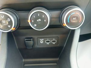 Renault Clio Sce Intens 49kw  - Foto 21