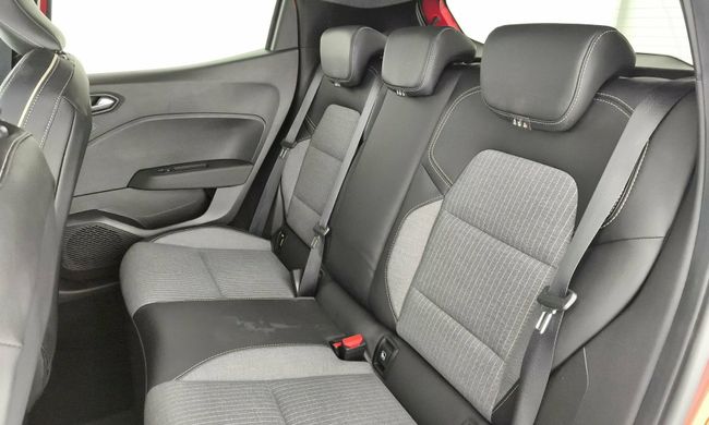 Renault Clio Tce Techno 67kw  - Foto 18