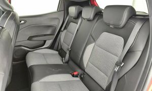 Renault Clio Tce Techno 67kw  - Foto 18