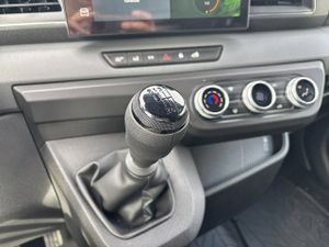 Renault Master Furgon Diesel Renault Fg. Blue Dci T L2h2 3300 T 110kw  - Foto 19