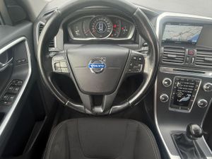 Volvo XC60 2.0 D3 Kinetic  - Foto 6