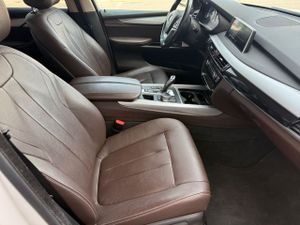 BMW X5 xDRIVE30d - Foto 16