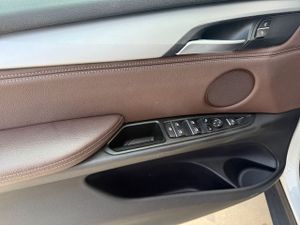 BMW X5 xDRIVE30d - Foto 13