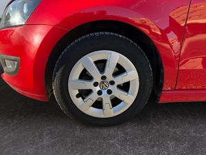 Volkswagen Polo 1.2TDI ADVANCE - Foto 11