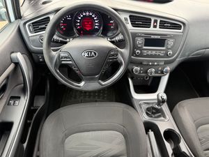 Kia Ceed 1.4CRDI DRIVE - Foto 14