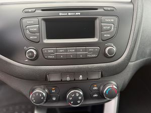 Kia Ceed 1.4CRDI DRIVE - Foto 21