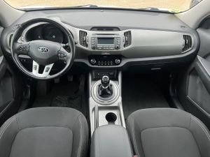 Kia Sportage Drive 1.7 CRDi 115 CV 4x2 - Foto 7
