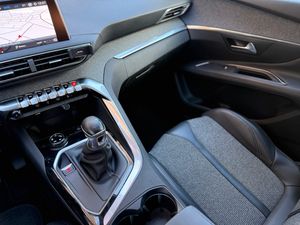 Peugeot 3008 Hybrid 3008 Allure 1.2 PureTech 130 S&S - Foto 5