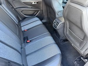 Peugeot 3008 Hybrid 3008 Allure 1.2 PureTech 130 S&S - Foto 7