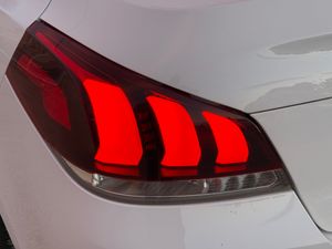 Peugeot 508 4p Allure 2.0 BlueHDi 150 - Foto 19