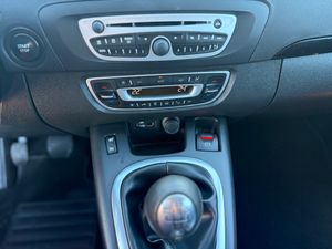 Renault Grand Scénic Emotion dCi 110 5 plazas - Foto 11
