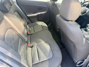 Kia Ceed cee'd 5p 1.4 CRDi WGT 90 CV Drive - Foto 7