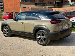Mazda MX-30 e-Skyactiv EV Makoto - Foto 10