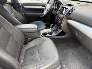 Kia Sorento 2.2 CRDi Emotion 4x4 Aut. 197 CV - Foto 6