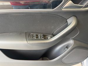 Audi Q3 design edition 1.4 TFSI CoD 110 kW (150 CV) S tronic - Foto 14
