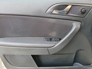 Skoda Yeti Ambition 1.2 TSI 105 CV - Foto 13