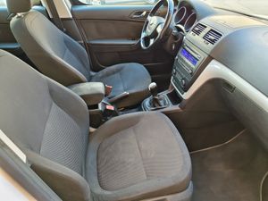 Skoda Yeti Ambition 1.2 TSI 105 CV - Foto 6