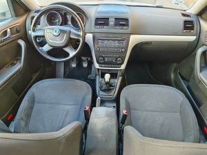 Skoda Yeti Ambition 1.2 TSI 105 CV - Foto 5
