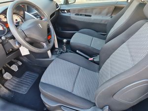 Peugeot 207 3p Sport 1.6 VTi 120 - Foto 16