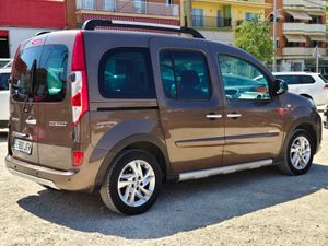 Renault Kangoo Combi Adventure DCI 90 - Foto 10