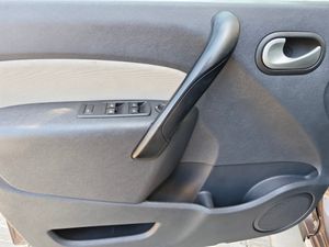 Renault Kangoo Combi Adventure DCI 90 - Foto 13