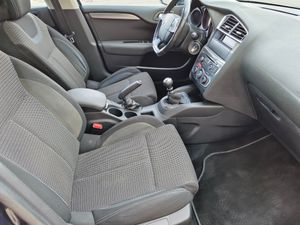 Citroën C4 e-HDi 115 Airdream Collection - Foto 6