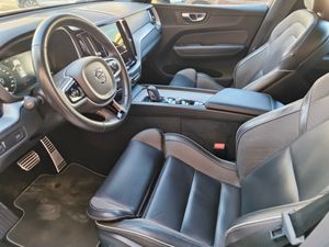 Volvo XC60 R-Design B4 Diesel - Foto 16
