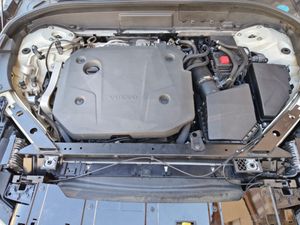 Volvo XC60 R-Design B4 Diesel - Foto 19