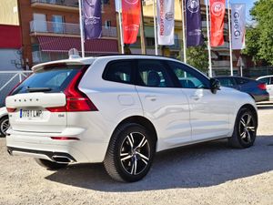 Volvo XC60 R-Design B4 Diesel - Foto 8