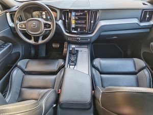 Volvo XC60 R-Design B4 Diesel - Foto 4