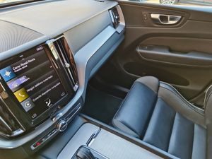 Volvo XC60 R-Design B4 Diesel - Foto 7