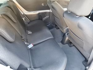 Toyota Yaris 5p 1.3 VVT-i Dual Active Confortdrive - Foto 7
