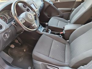 Volkswagen Tiguan T1 2.0 TDI 110 CV BMT 4x2 - Foto 19