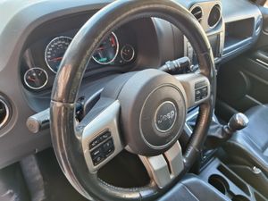 Jeep Compass 2.2 CRD Sport 4x4 136 CV - Foto 14