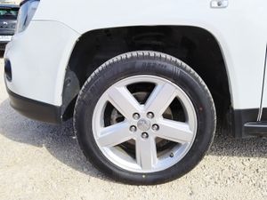 Jeep Compass 2.2 CRD Sport 4x4 136 CV - Foto 10