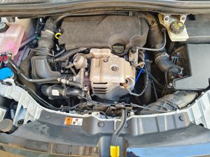 Ford Grand C-MAX Titanium 1.0 EcoBoost Auto-Start-Stop 125 CV 7 plazas 7 plazas - Foto 24