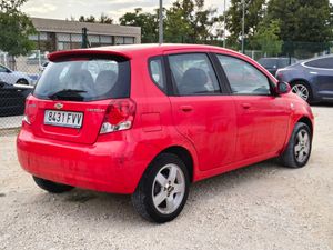 Chevrolet Kalos 5p 1.4 16v SX Aut. - Foto 4