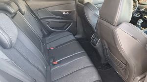 Peugeot 3008 GT Line 1.5 BlueHDi 130 - Foto 6