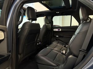 Ford Explorer 3.0 PHEV AWD ST-LINE 7 PLAZAS  - Foto 4