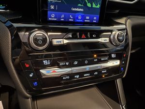 Ford Explorer 3.0 PHEV AWD ST-LINE 7 PLAZAS  - Foto 28