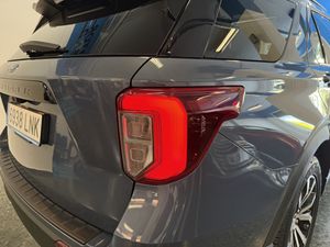 Ford Explorer 3.0 PHEV AWD ST-LINE 7 PLAZAS  - Foto 41