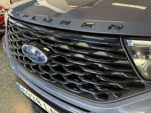 Ford Explorer 3.0 PHEV AWD ST-LINE 7 PLAZAS  - Foto 42