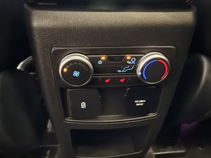 Ford Explorer 3.0 PHEV AWD ST-LINE 7 PLAZAS  - Foto 23