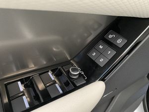 Land-Rover Range Rover Velar 2.0 P250 S AWD AUTO  - Foto 28